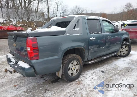 2010 Chevrolet Avalanche 1500 Ls from USA, damaged, VIN 3GNVKEE05AG238968